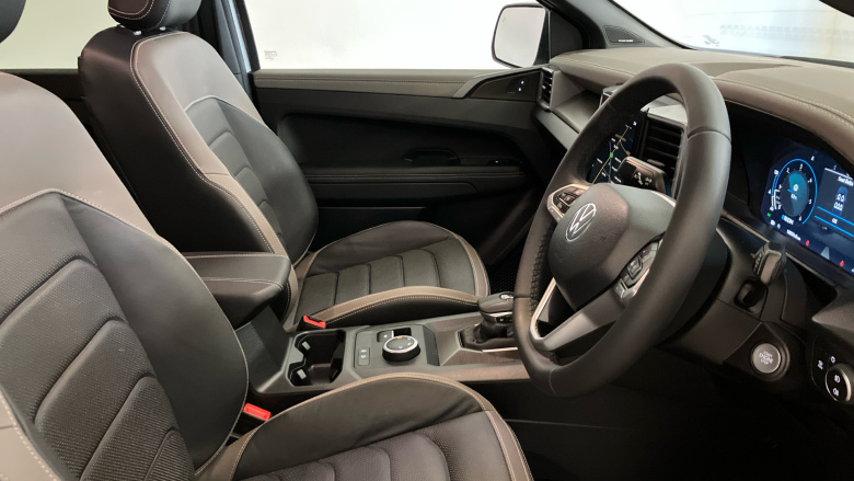 Volkswagen Amarok Diesel D/Cab Pick Up Style 3.0 V6 TDI 240 4MOTION Auto